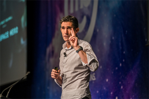 Mark 'Squiz' Squirell.png