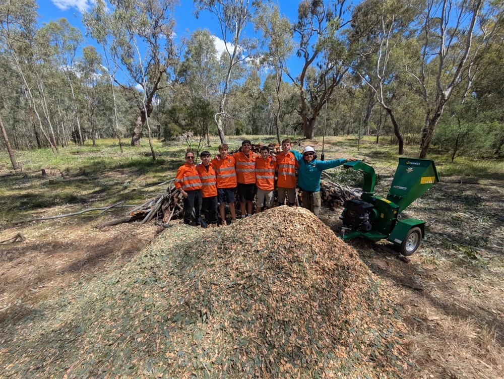 Kaluna thinning Ngalan Bitja Rangers.jpg